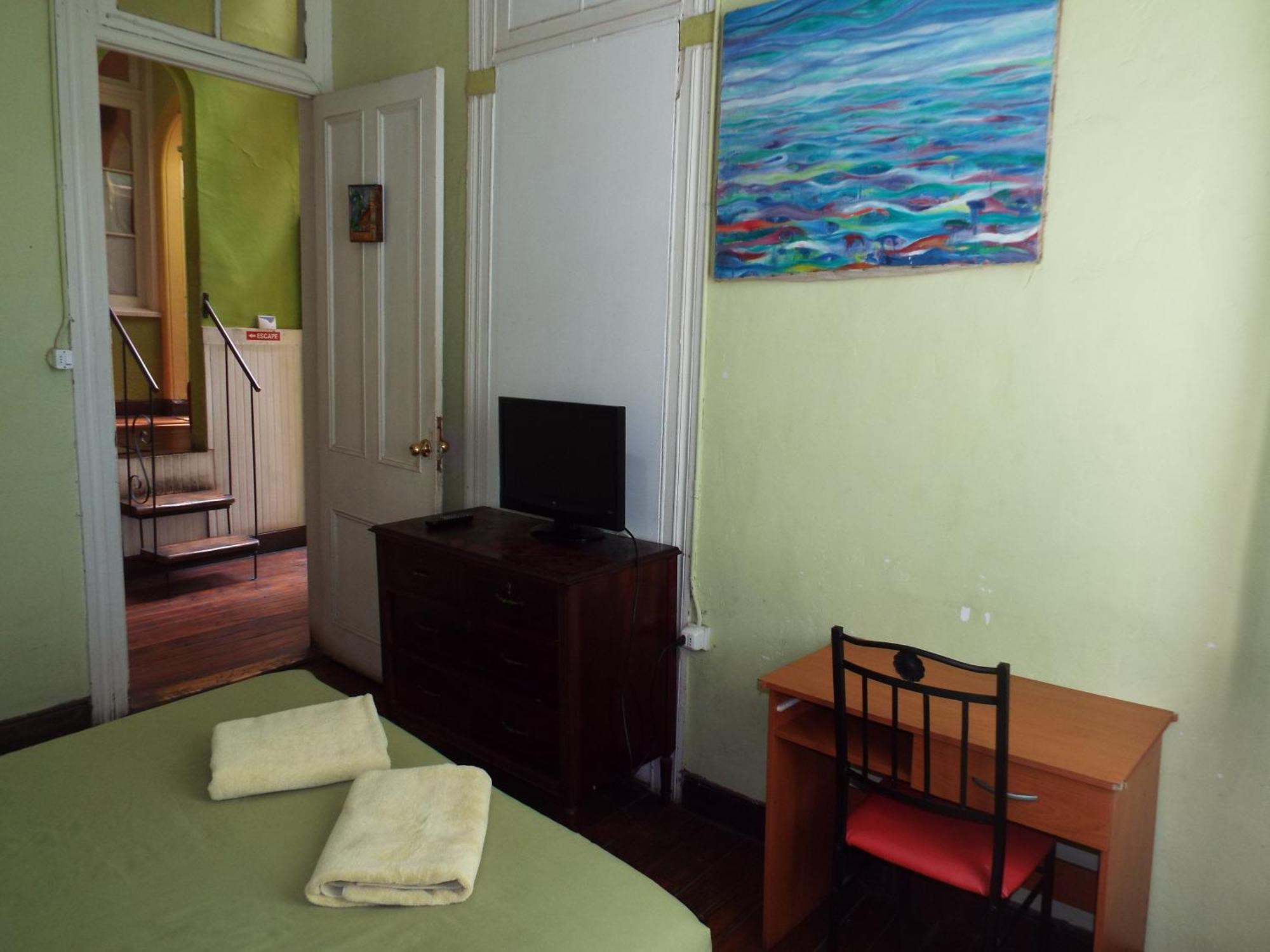 Hostal Casa Verde Limon Вальпараисо Номер фото